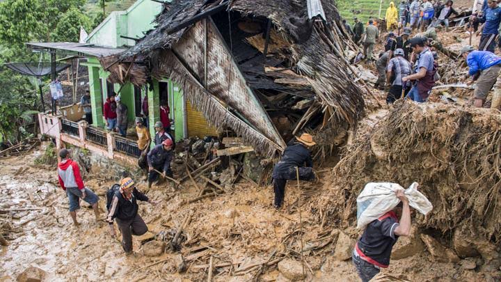 Bencana Banjir, Longsor dan Pohon Tumbang Terjadi Petang Ini di 15 Titik di Sukabumi