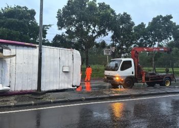 Bus Terguling di Jalur Lingsel, Ini Penyebabnya!