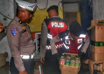 5 Jam Operasi, 15 Botol Miras dan 4 Sepeda Motor Terjaring Razia Polisi 