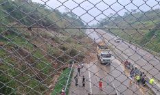 KM 72 Ambrol, Tol Bogor-Ciawi-Sukabumi Berhenti Total Arah Ibu Kota