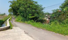 Jalan Kampung Bojongkopi Longsor Empat Tahun Lalu, Warga Keluhkan Belum Ada Perbaikan
