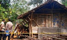 Warga Simpenan Cium Bau Menyengat, Pria 60 Tahun Ditemukan Meninggal di Rumahnya